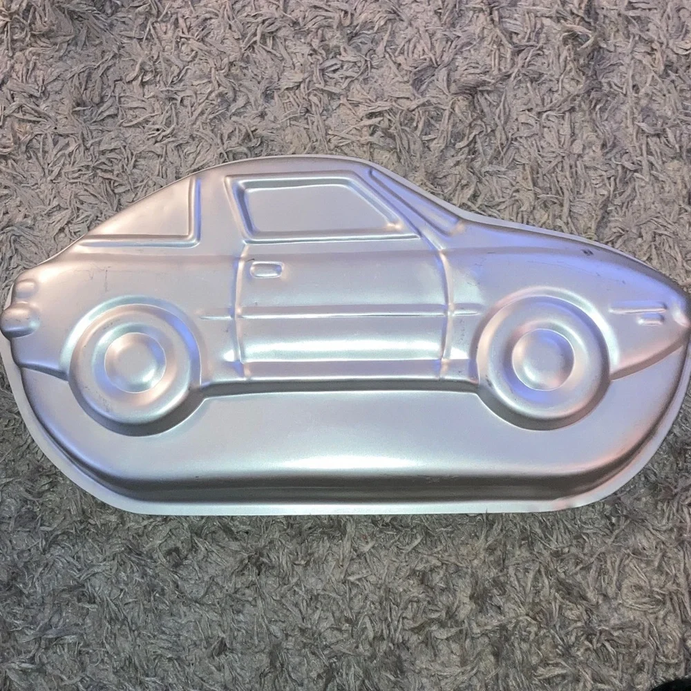 Car Shaped Cake Pan vintage Wilton 1979 sports car - Picture 2 of 3